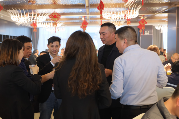 湖南力民電梯有限公司,邵陽電梯銷售,邵陽電梯安裝,湖南電梯維修,自動扶梯,自動人行梯